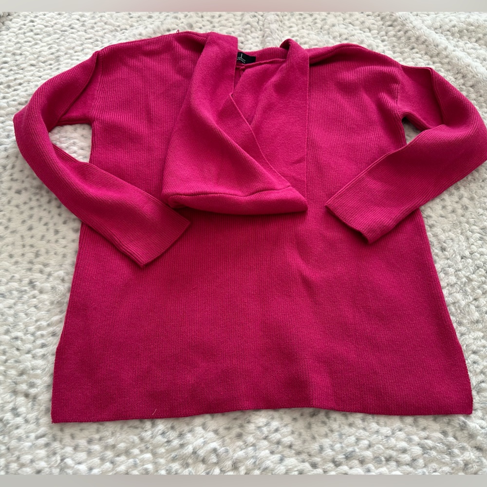 Tahari hoodie sweater size Xsmall - Picture 2 of 8
